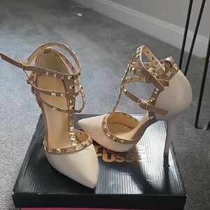 Pointed T-Strap Studded High Heels in Light Beige